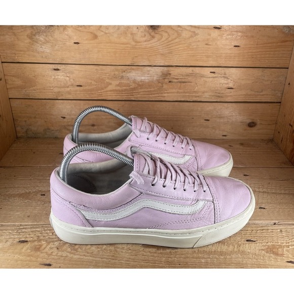 Vans Shoes - Van's Mens 6 Womens 7 Nude Pink Leather Old School Ultra Cush Shoes 500664